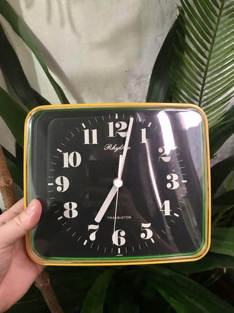 Vintage Rhythm Transistor Wall Clock / 掛牆鐘, 傢俬＆家居, 家居裝飾, 時鐘 Carousell