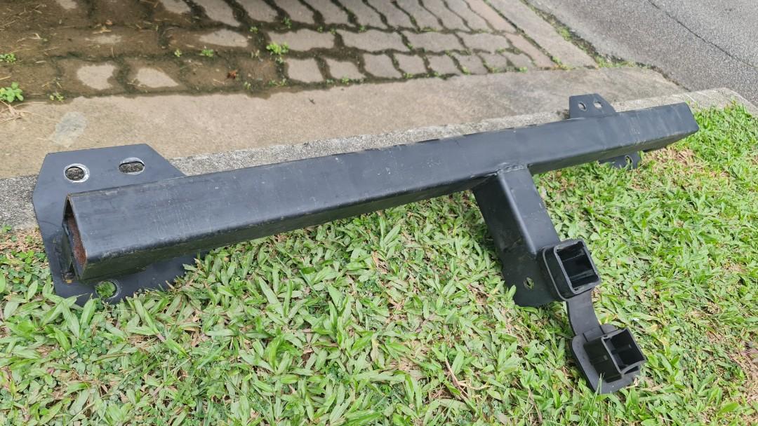 Volvo XC40 Custom Hitch Receiver for Bike Rack Mount (2 inches), Car