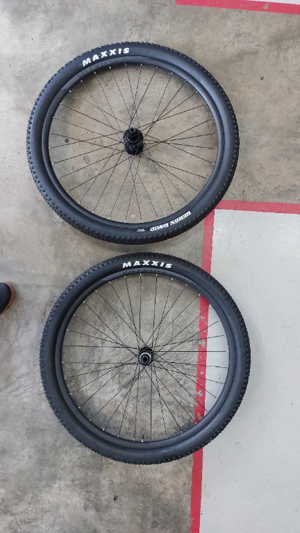 Syncros 29er wheelset 2025