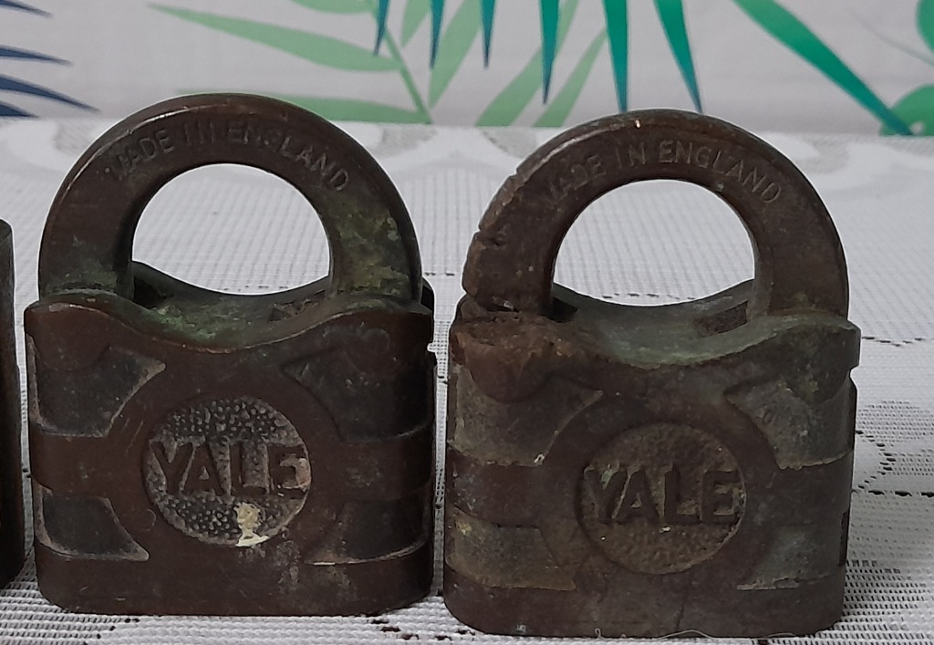 4018. Antique Yale England Lock (No keys), Hobbies & Toys, Collectibles &  Memorabilia, Vintage Collectibles on Carousell