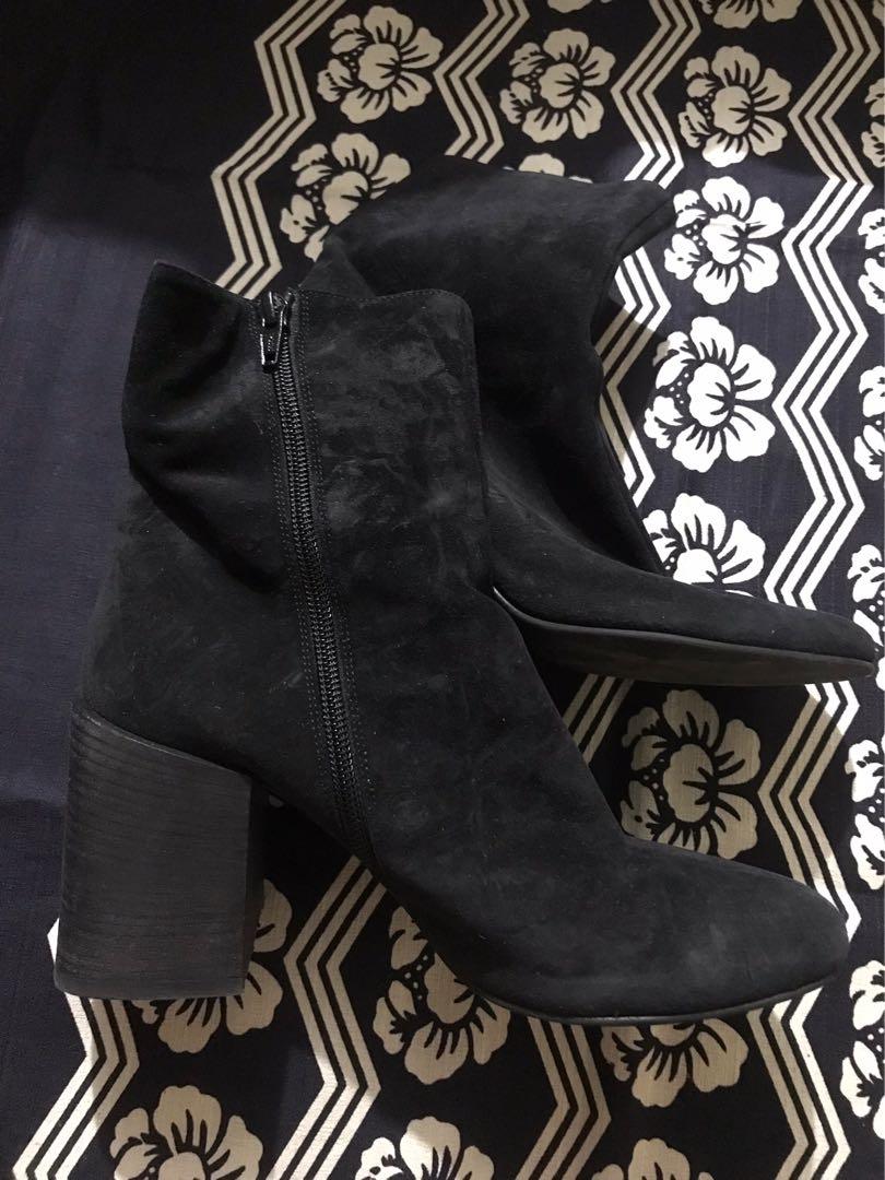 Acne Boots, Women's Fashion, Footwear, Boots on Carousell