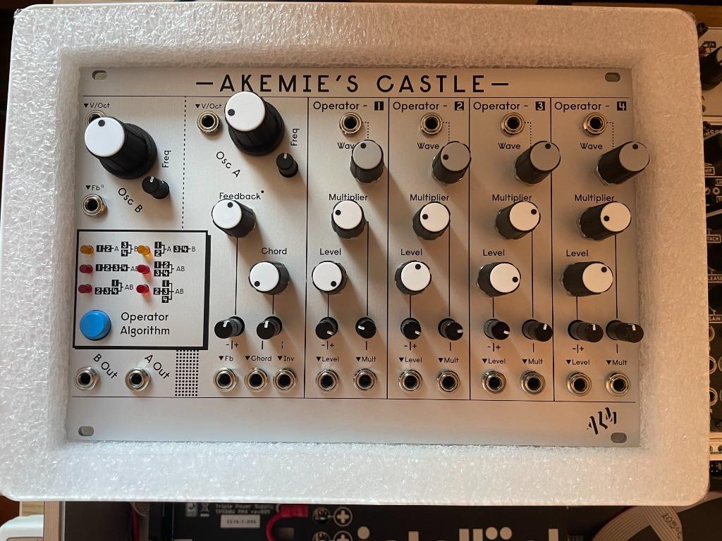 ALM Busy Circuits Akemies Castle FM oscillator Eurorack Module 