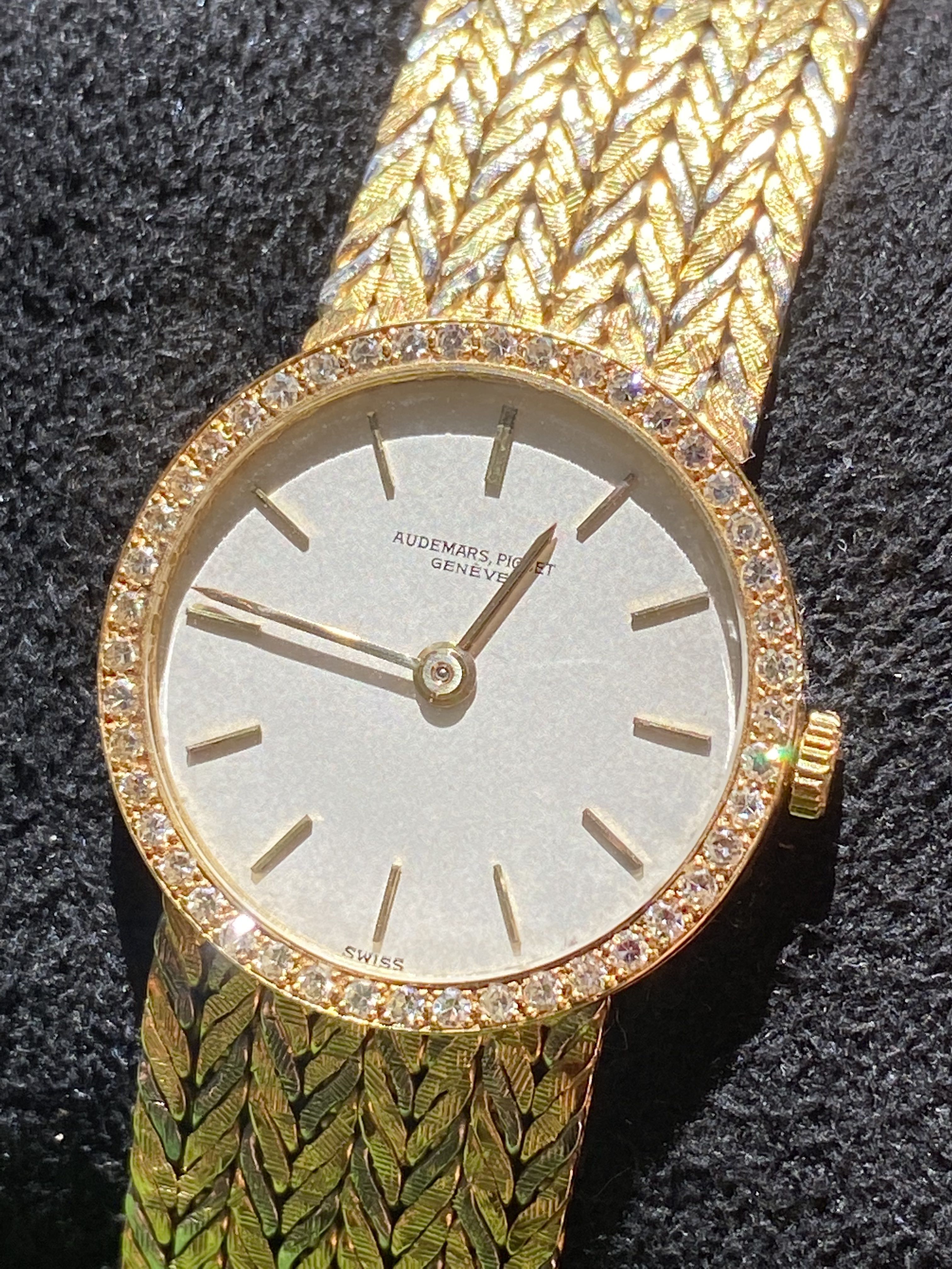 Full diamond ap watch store