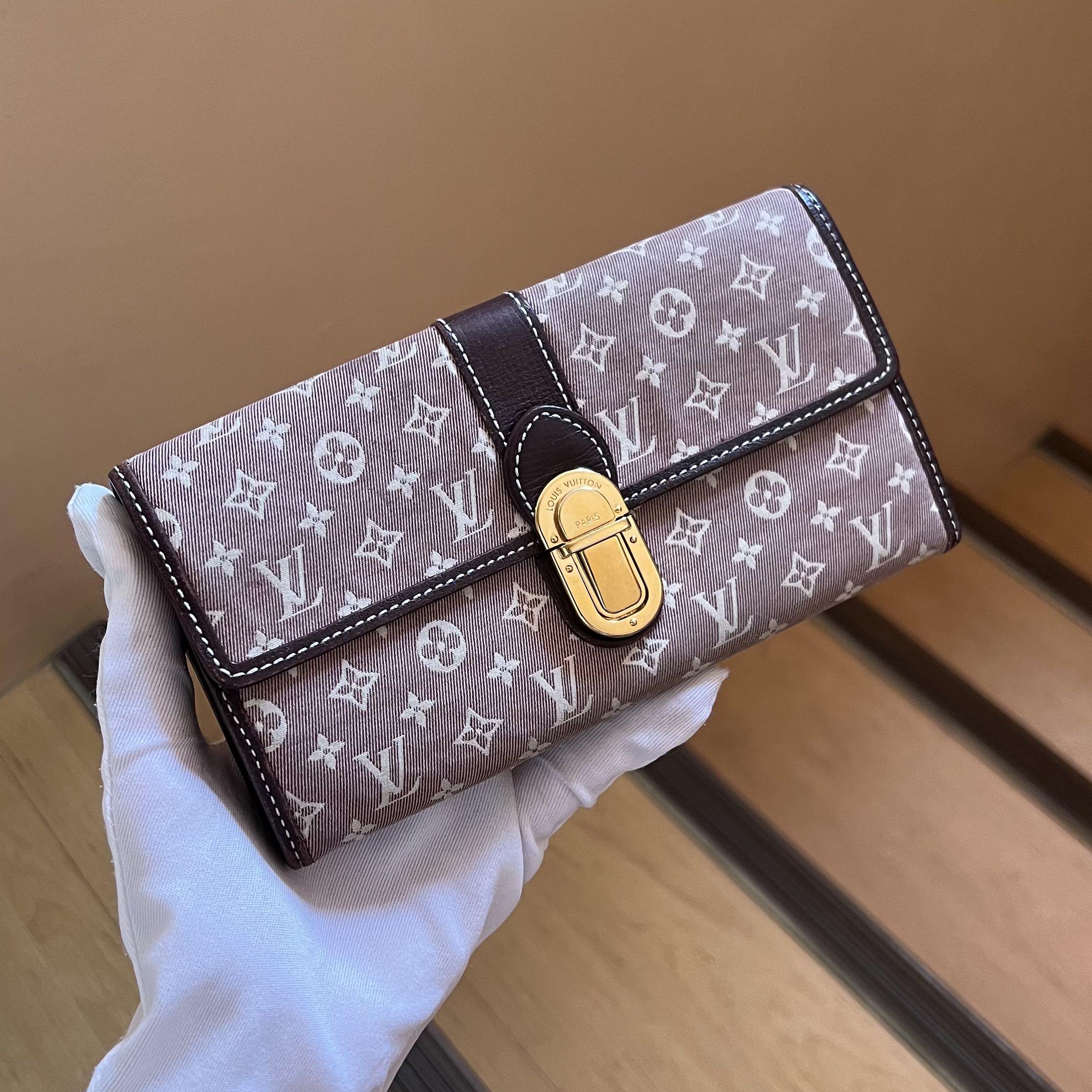 Lv (Louis Vuitton) Mini monedero multifunción/monedero retro con