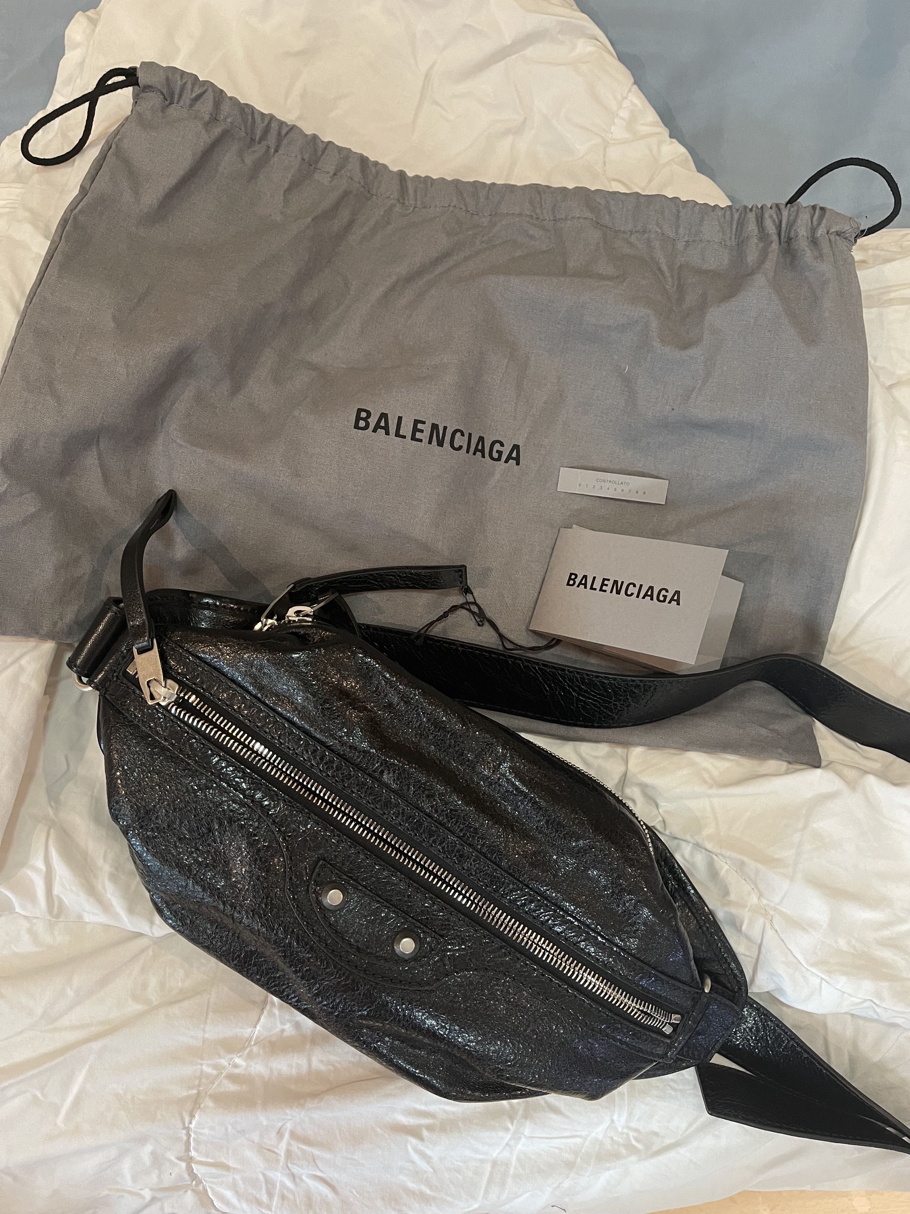 inkompetence tapet gnier Balenciaga Plaque Belt Bag Bum Bag In Black Calfskin SOLD | forum.iktva.sa