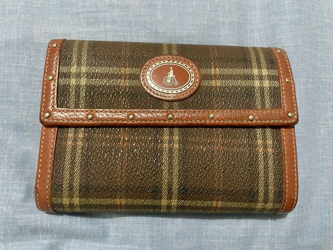 Bean Pole Medium wallet, Women's Fashion, Bags & Wallets, Wallets