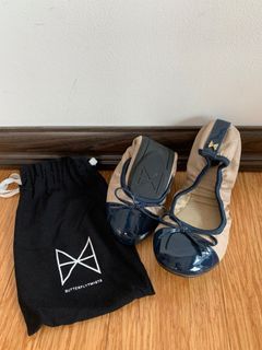 (Category: ) located in . Submitted by love.closet.cleanup (Listing ID 1169841717, Image 1). Description: .