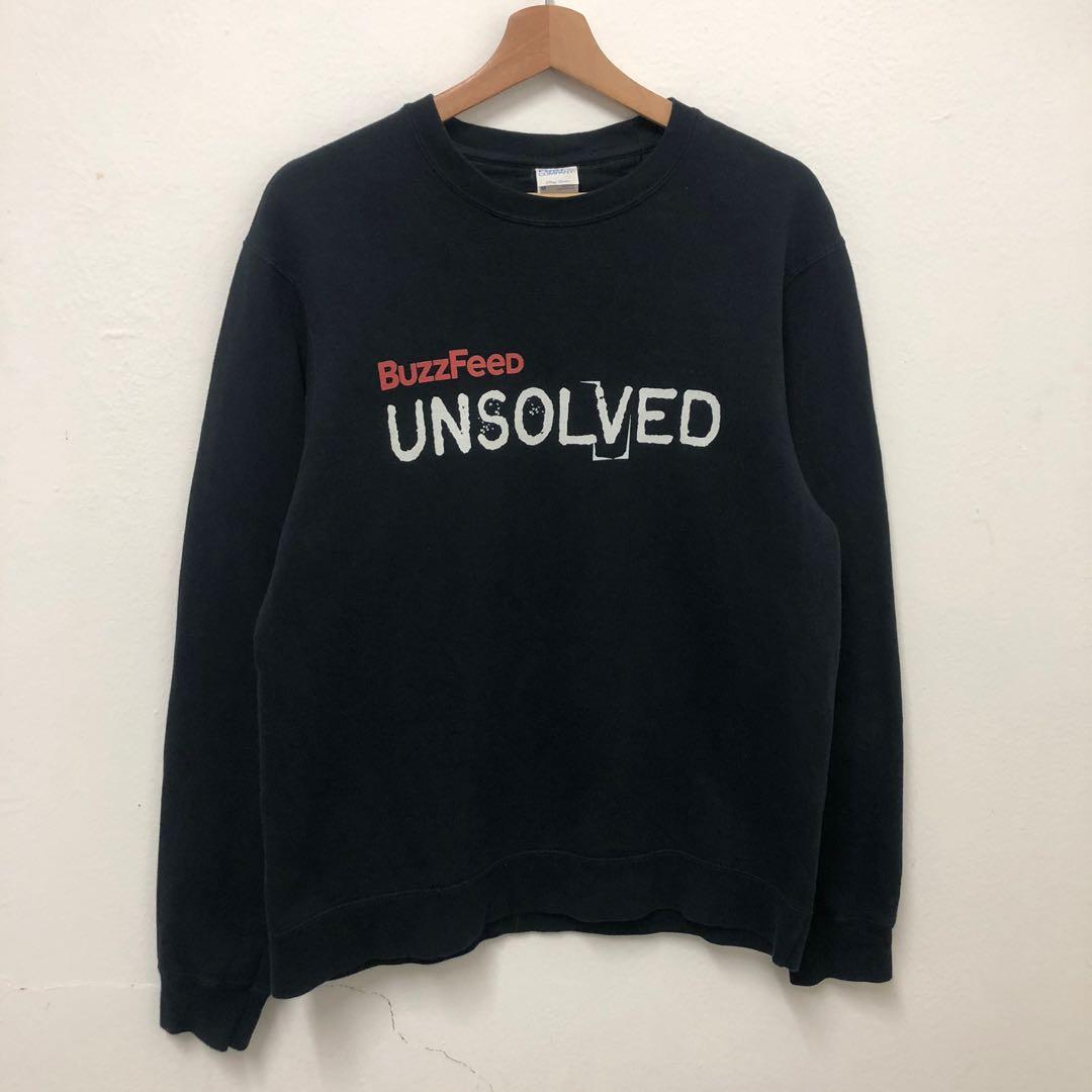 Buzzfeed shop unsolved sweatshirt