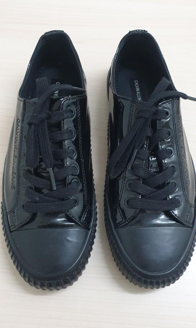 Calvin Klein Jeans sepatu wanita, full 