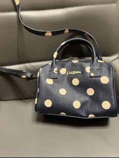 （分類：）位於 。 由 sthrandom 提交（商品編號 1169953117，圖片 1）。簡介： 。