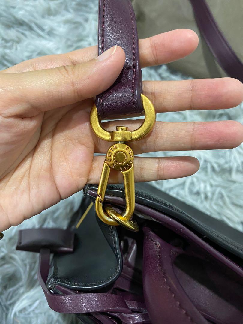 Charles and keith classic structured bag discount