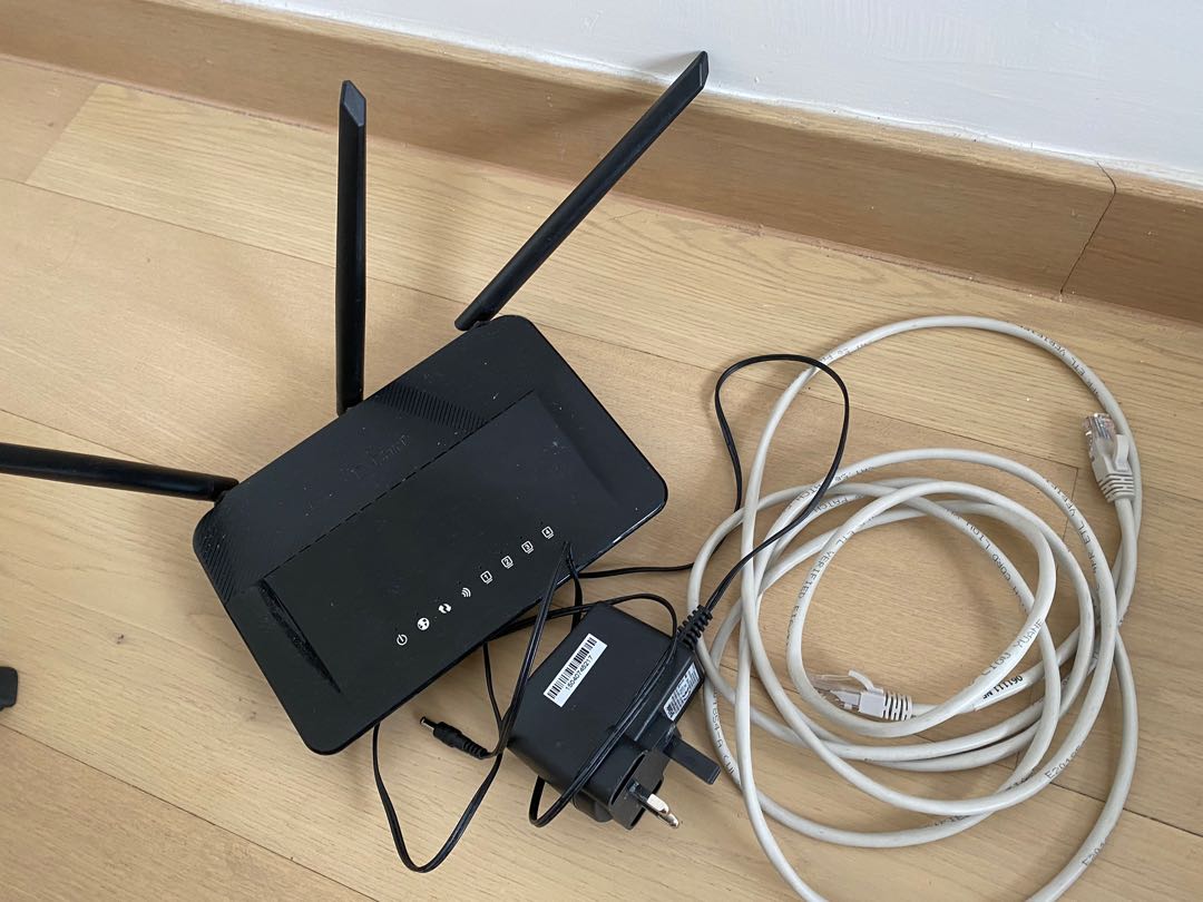 DLink DIR859 Router, 電腦＆科技, 電腦周邊及配件, Wifi及上網相關產品 Carousell