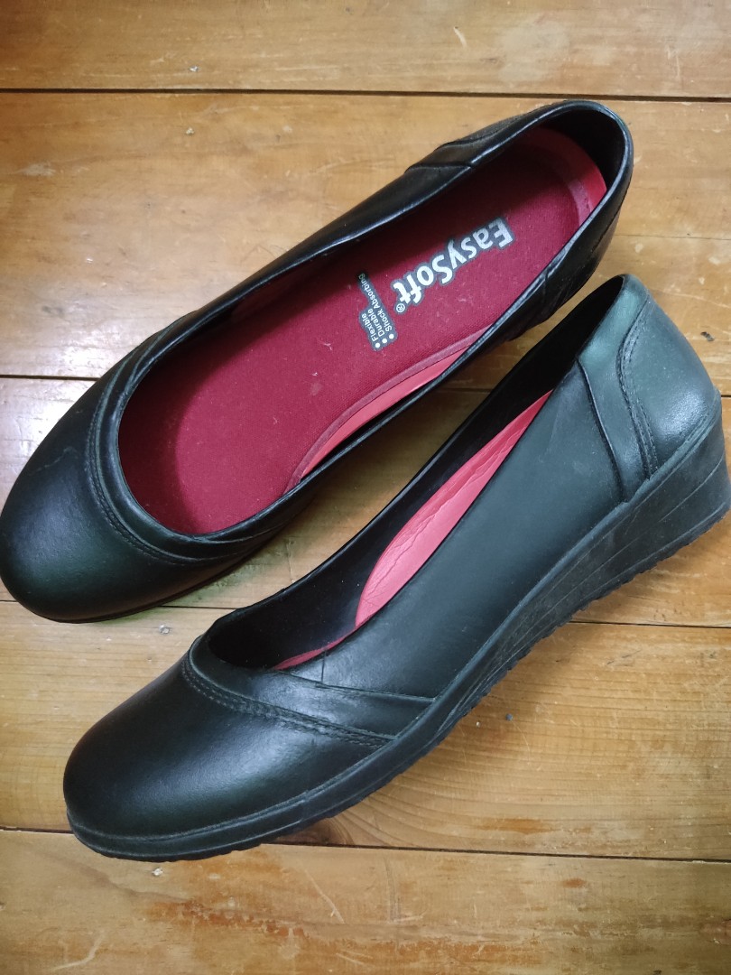 Easy soft hotsell shoes for ladies
