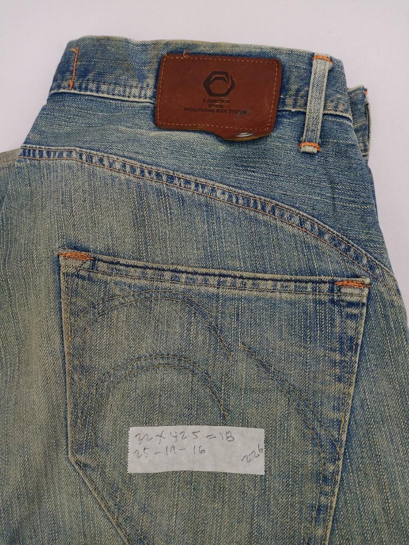 Edwin E function jeans 32 (Category: Jeans) located in Banting. Submitted by zonefashion (Listing ID 1169861489, Image 3). Description: Assalamualaikum..... ✔️Condition item: 7/10 terbaik ✔️ade comot2 ✔️colour: biru 226 ✔️ukuran:32 inch pinggang 42 inch panjang ✔️design cun .... kompem puas hati ✔️original item from Edwin ✔️untuk respond pantas serius buyer bole wassup.. https://kingzone.wasap.my.