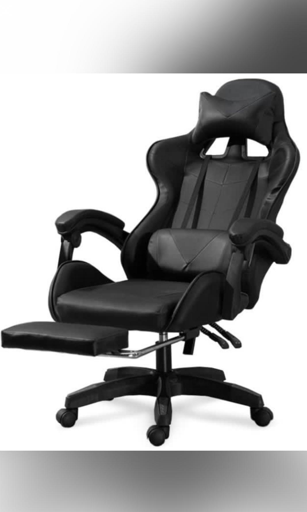 Gaming Chair, Furniture & Home Living, Furniture, Chairs on Carousell