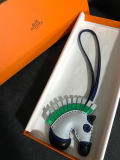 （分類：）位於 。 由 ijustsellityeah 提交（商品編號 1169975198，圖片 1）。簡介： 。