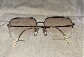 (Category: ) located in . Submitted by 777Consignments (Listing ID 1169962797, Image 1). Description: .