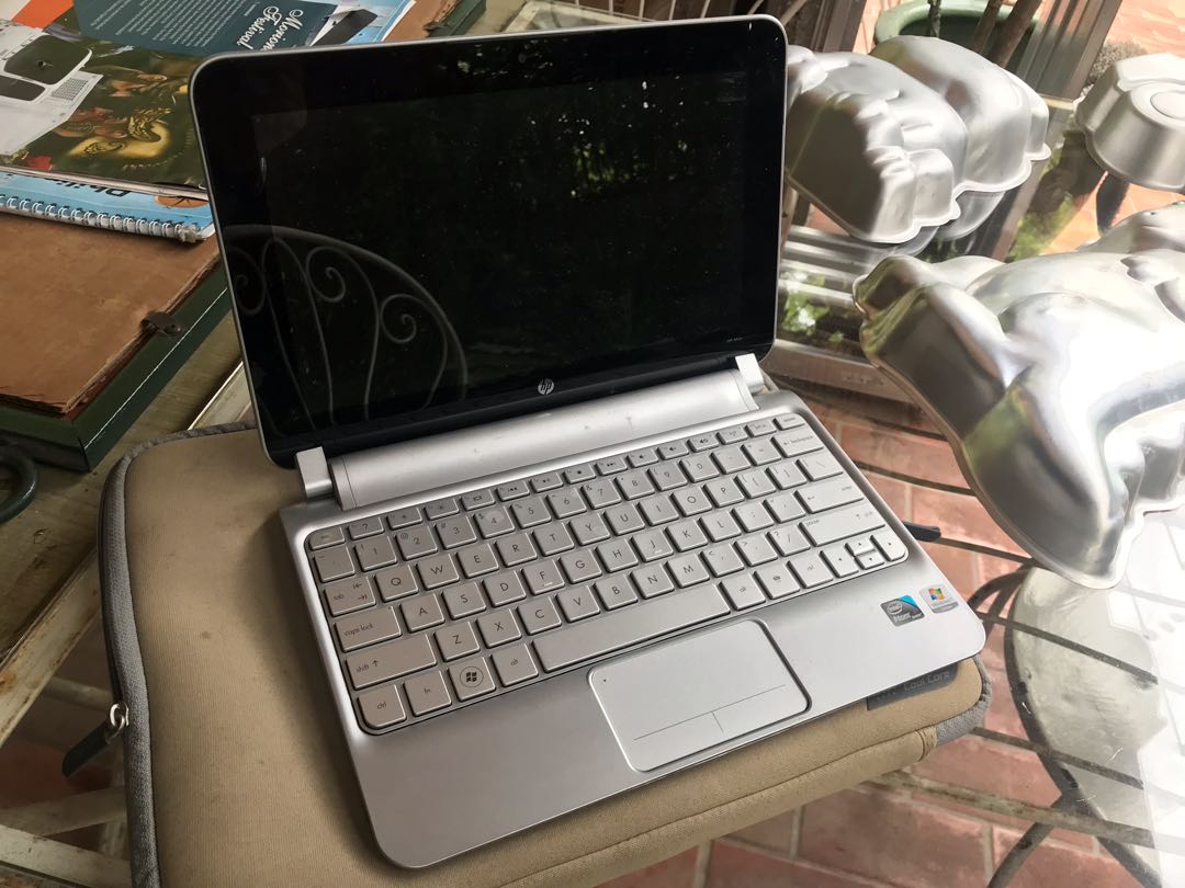 Hp Mini Laptop Atom Computers And Tech Laptops And Notebooks On Carousell 6445