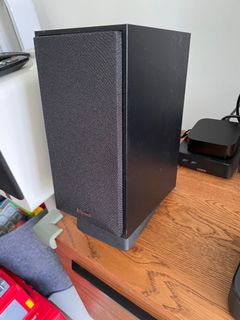 (Category: ) located in . Submitted by someguy82 (Listing ID 1169871966, Image 1). Description: .