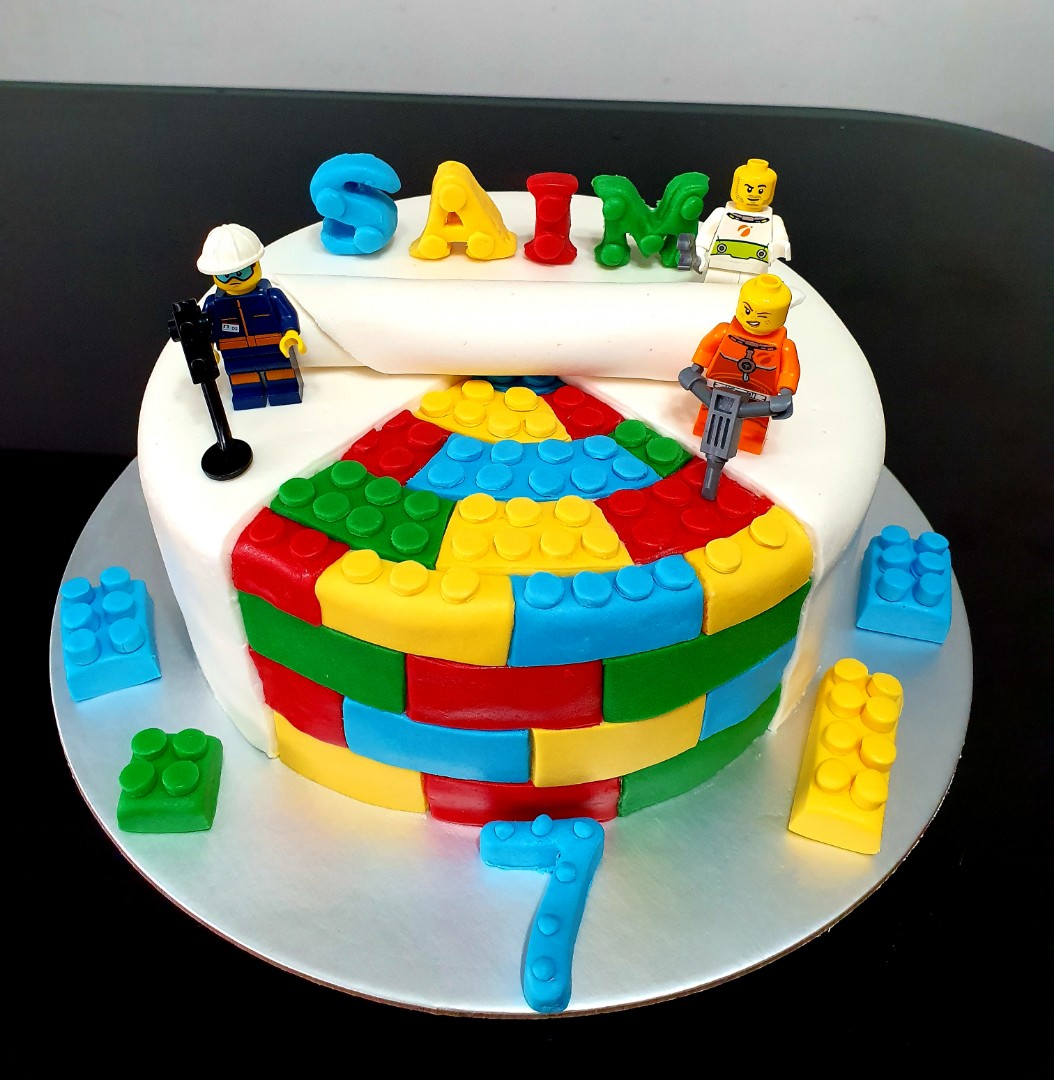 Lego cake . Customised birthday cakes, Food & Drinks, Homemade Bakes on