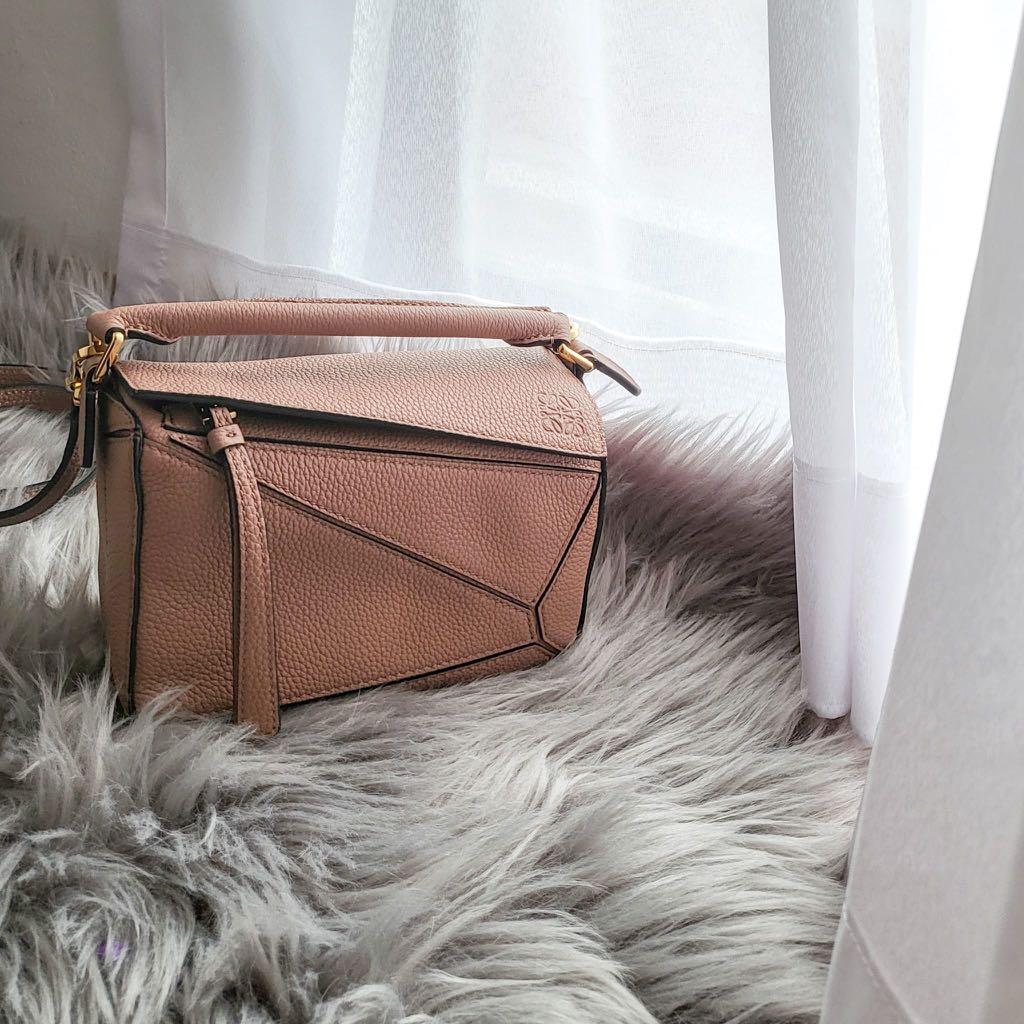 Loewe puzzle blush online