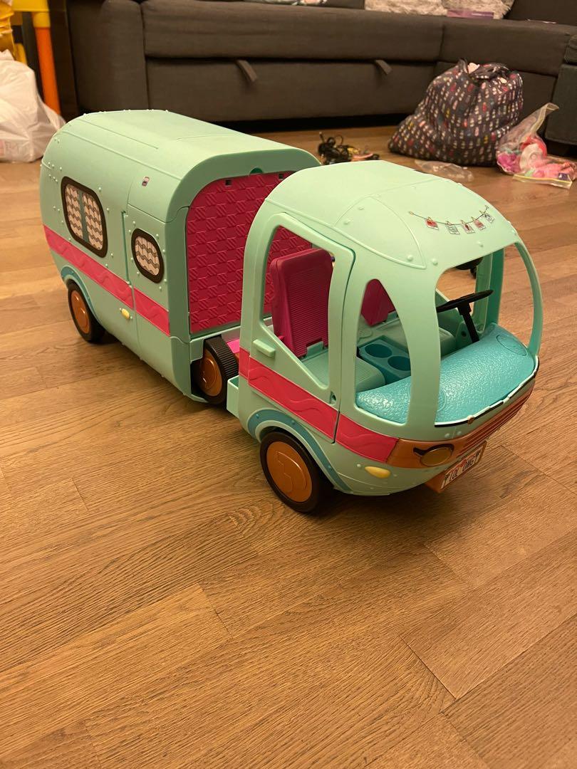 LOL camper van, 興趣及遊戲, 玩具 & 遊戲類 Carousell