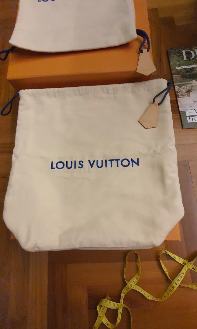 Louis VUITTON, headband (new) in dust bag, with box and …