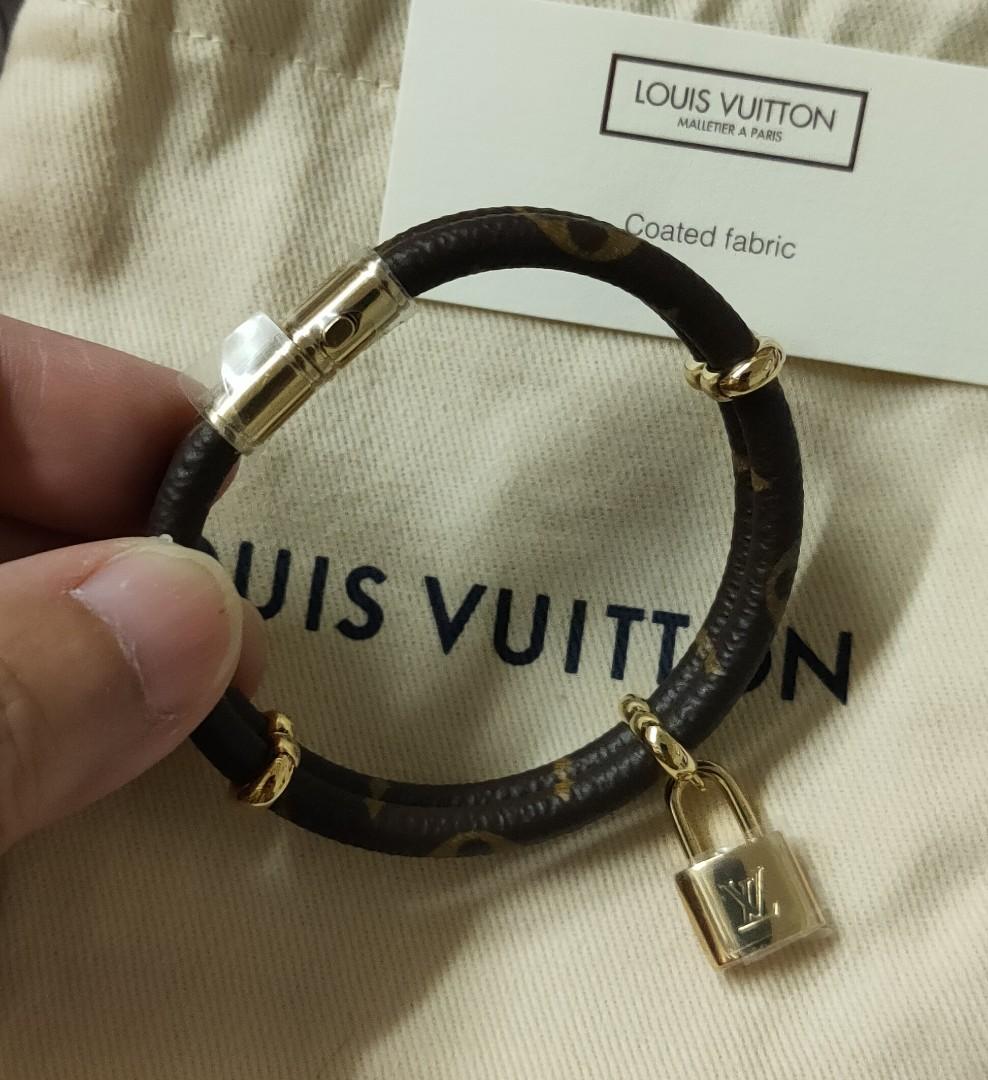 Louis Vuitton MONOGRAM Keep it twice monogram bracelet (M6640E, M6640F)