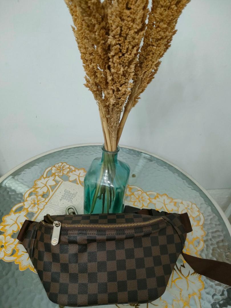 LV Louis Vuitton Waist Bag, Fesyen Pria 