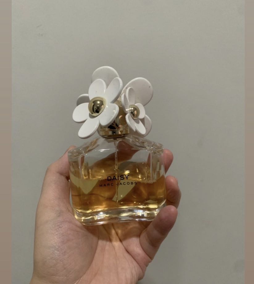 marc jacobs daisy charming