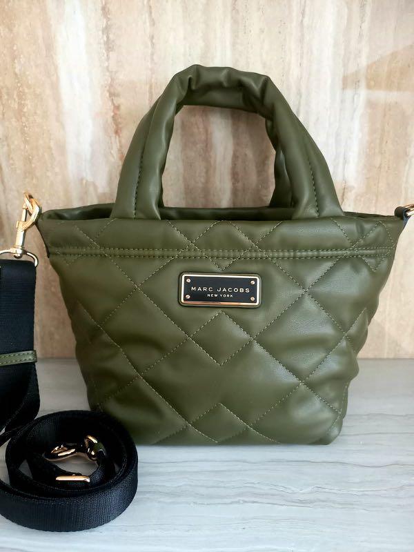 Marc jacobs mini quilted tote 2025