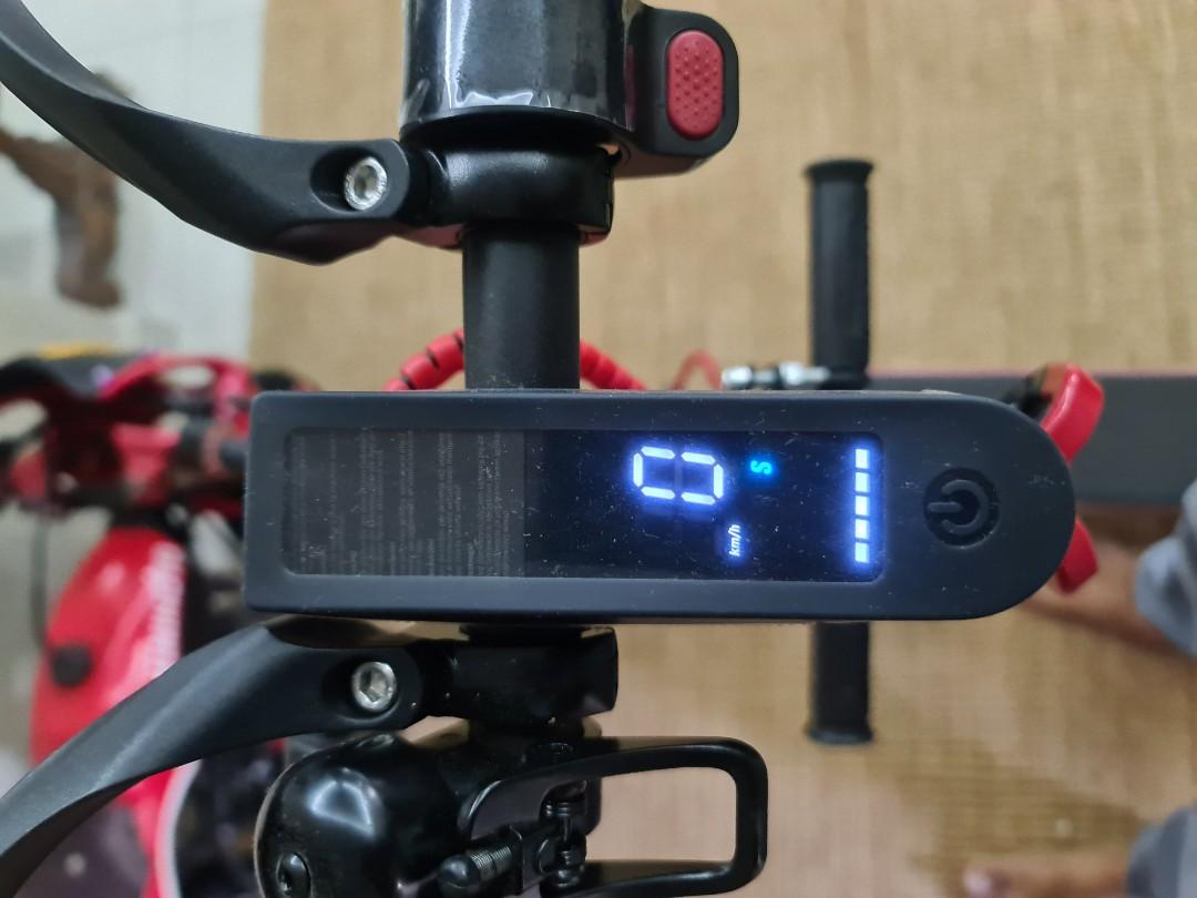 Mi Electric ScooterPro 2, Sports Equipment, Sports & Games, Skates