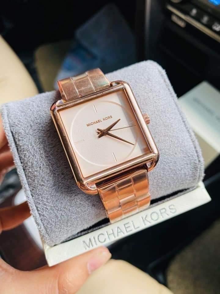 MK LAKE ROSEGOLD SQUARE TYPE AUTHENTIC WATCH Women s Fashion Watches Accessories Watches on Carousell