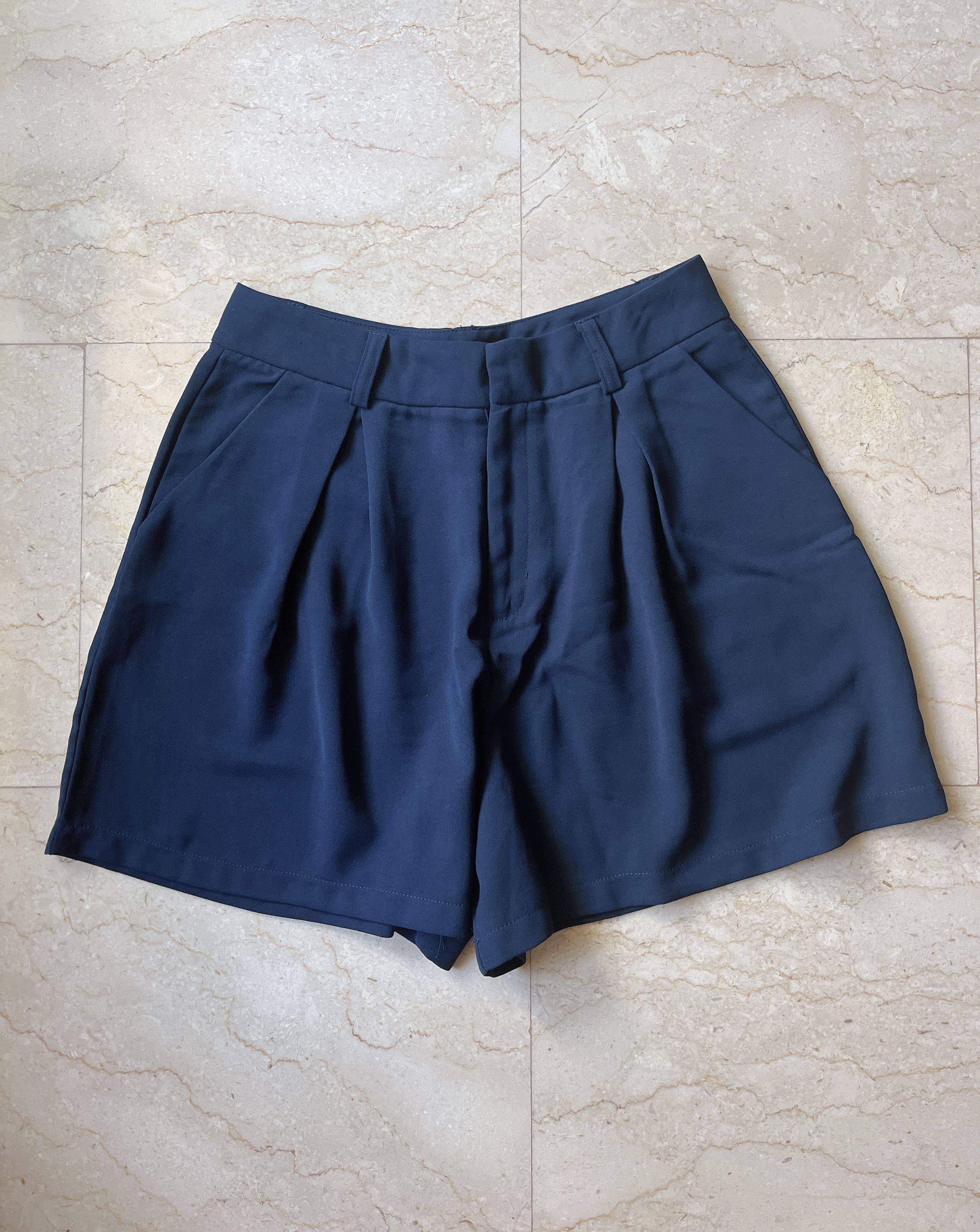 Navy flowy shorts Women s Fashion Bottoms Shorts on Carousell