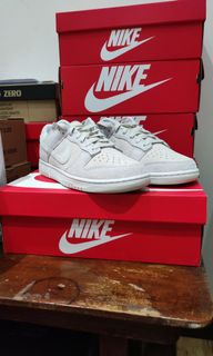 (Category: ) located in . Submitted by tosneakers (Listing ID 1169825139, Image 1). Description: .
