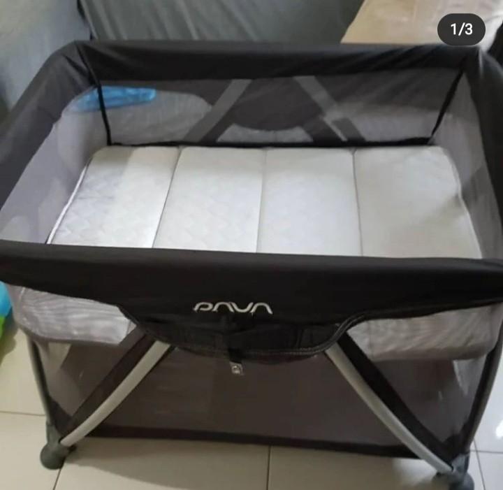 Nuna Sena playpen, Babies & Kids, Baby Nursery & Kids Furniture, Cots