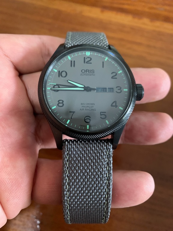Oris air racing edition iv top