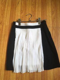 pleated skirt (pomelo)