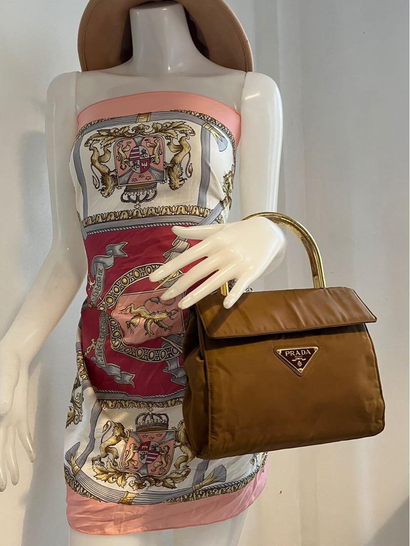 PRADA leather handbag with gold hardware – Loop Generation