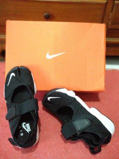(Kategori: ) berada di . Dikirim oleh rr.christ (ID iklan 1169932336, Gambar 1). Deskripsi: .
