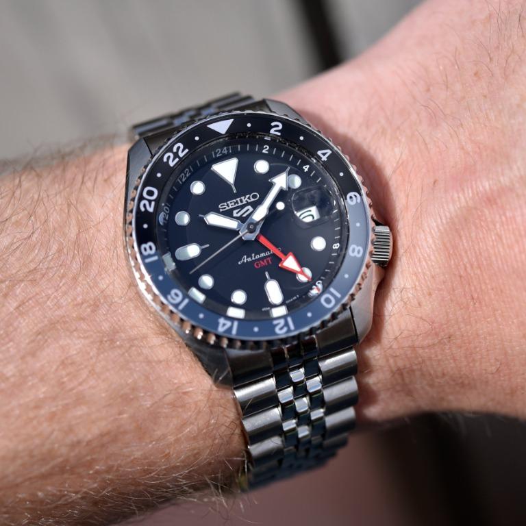 Seiko 5 Sports SKX GMT Black Dial Stainless Steel Automatic Watch ...