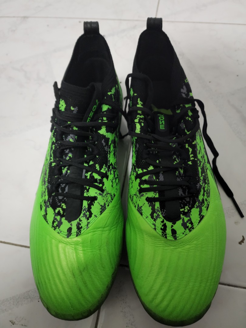 Puma one 19.1 football boots Sports Equipment Sports Games