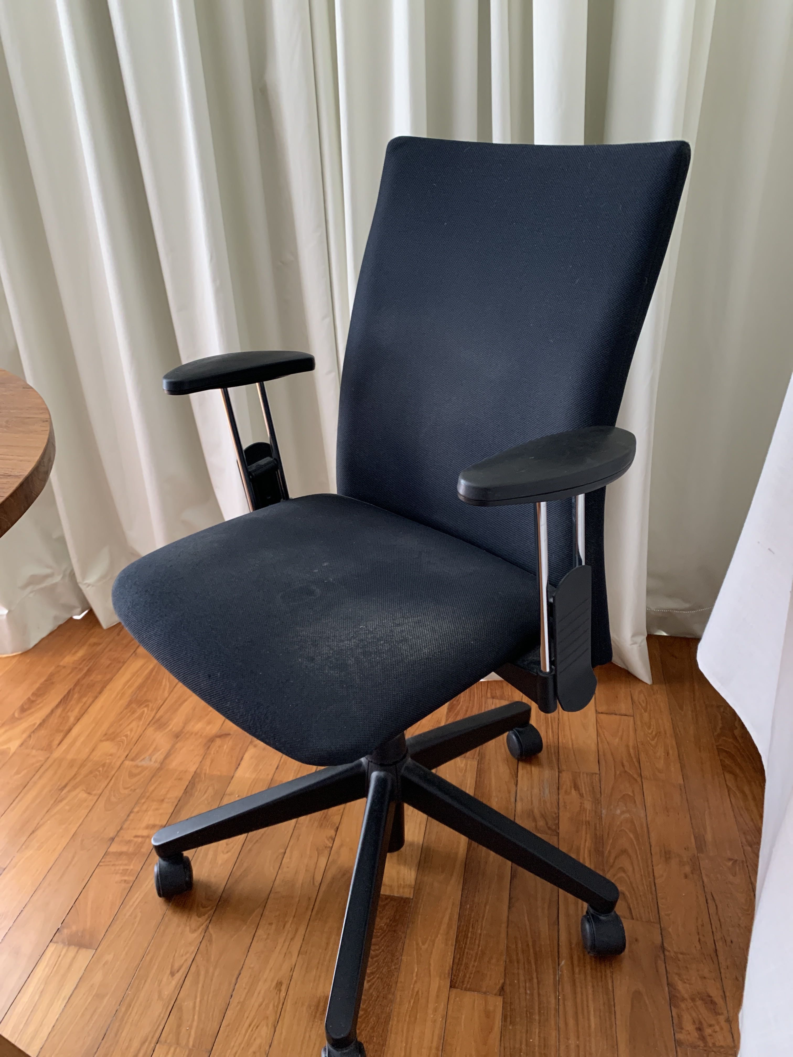 Robust Office chair, Furniture & Home Living, Furniture, Chairs on