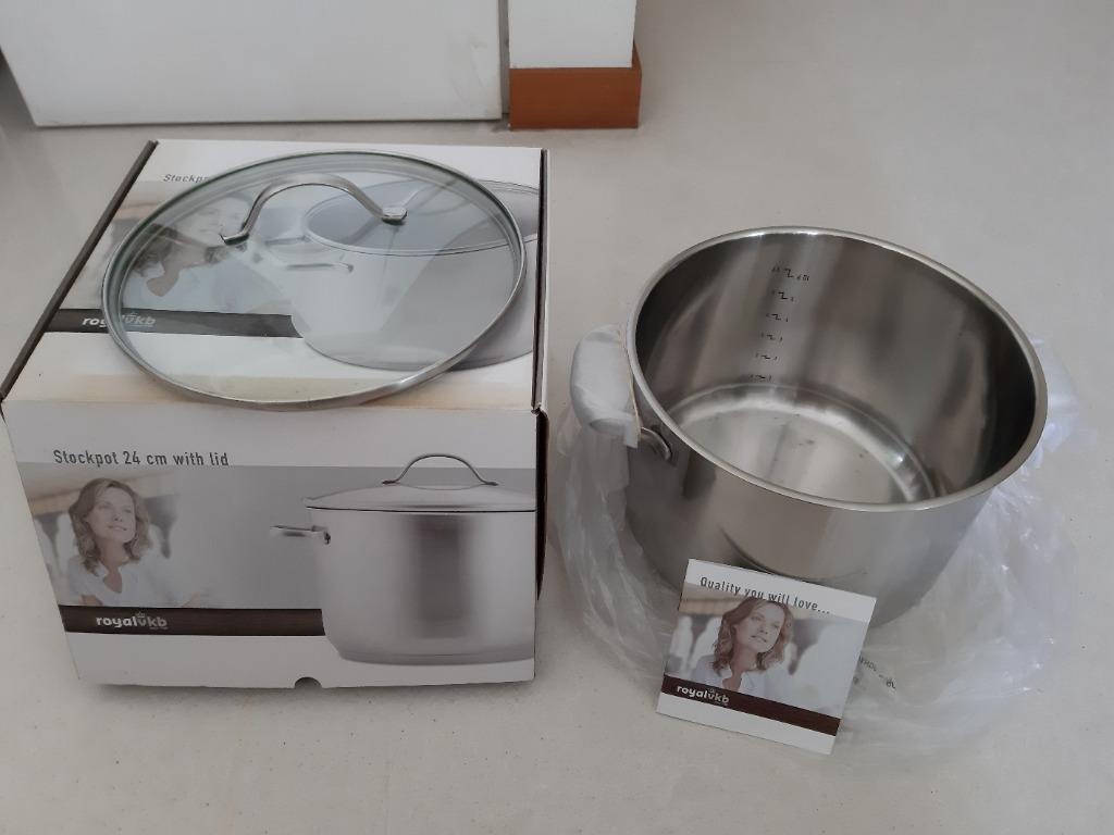 Royal vkb 24cm pot, Furniture & Home Living, Kitchenware & Tableware ...