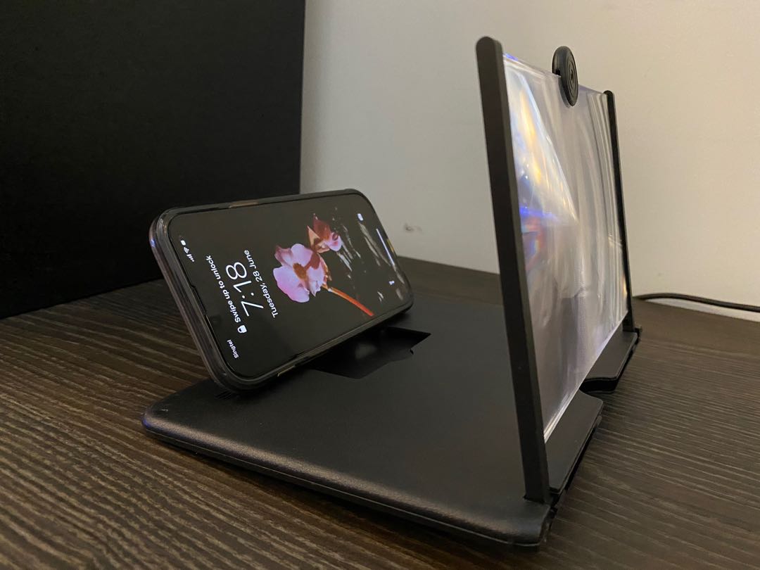 Screen enhancer., Mobile Phones & Gadgets, Other Gadgets on Carousell
