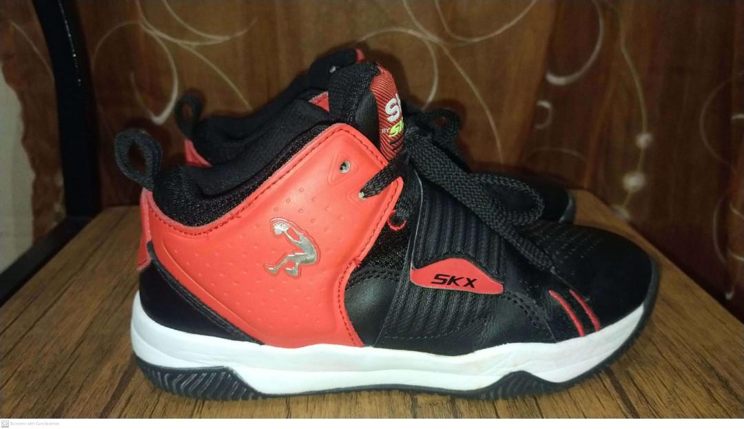 Shaq shop by skechers