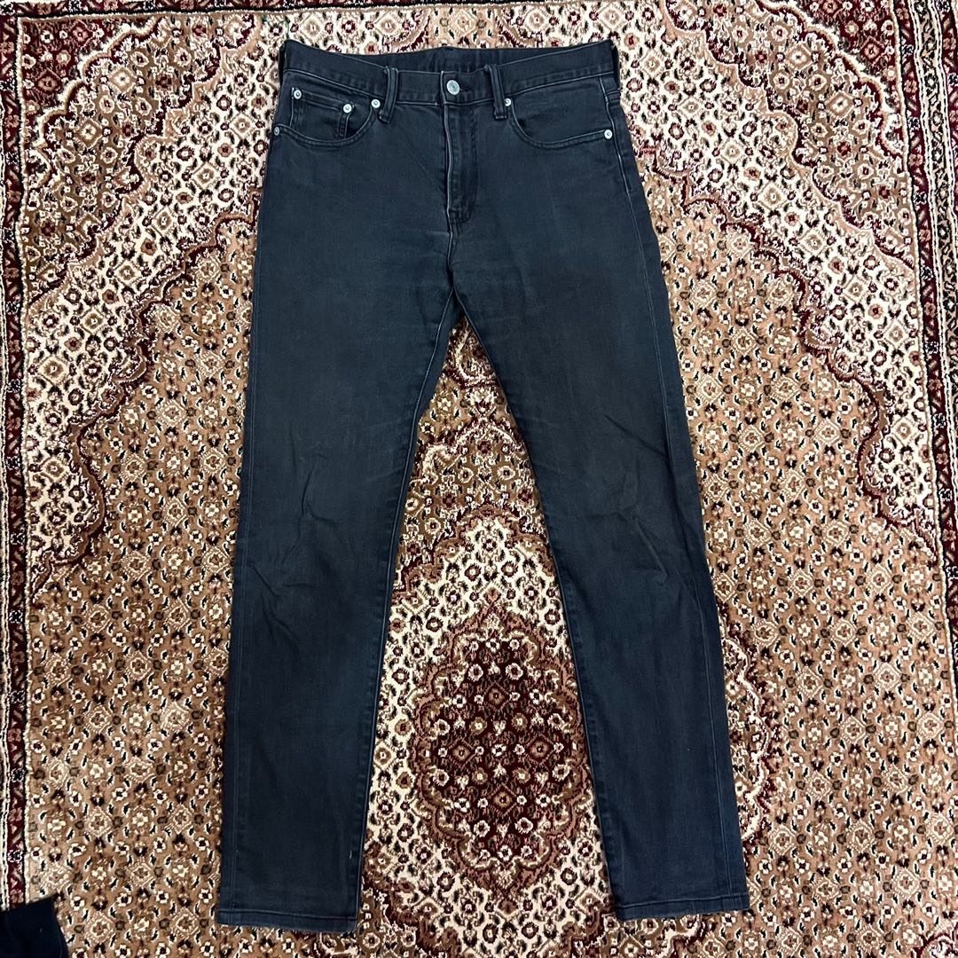 Skinny Jeans GU, Men's Fashion, Bottoms, Jeans on Carousell