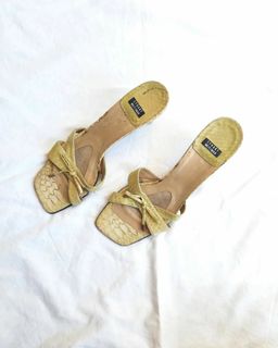 (Kategori: ) berada di . Dikirim oleh mounimou (ID iklan 1169960923, Gambar 1). Deskripsi: .