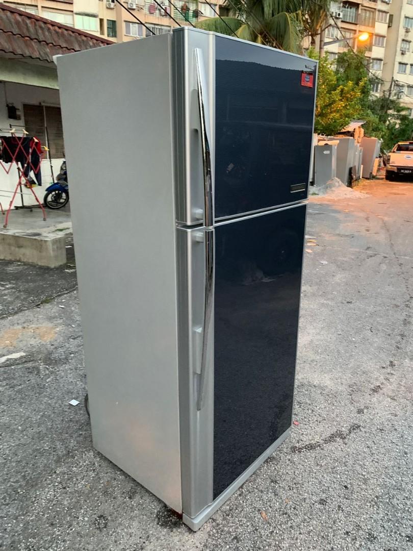 Toshiba fridge auto ice maker