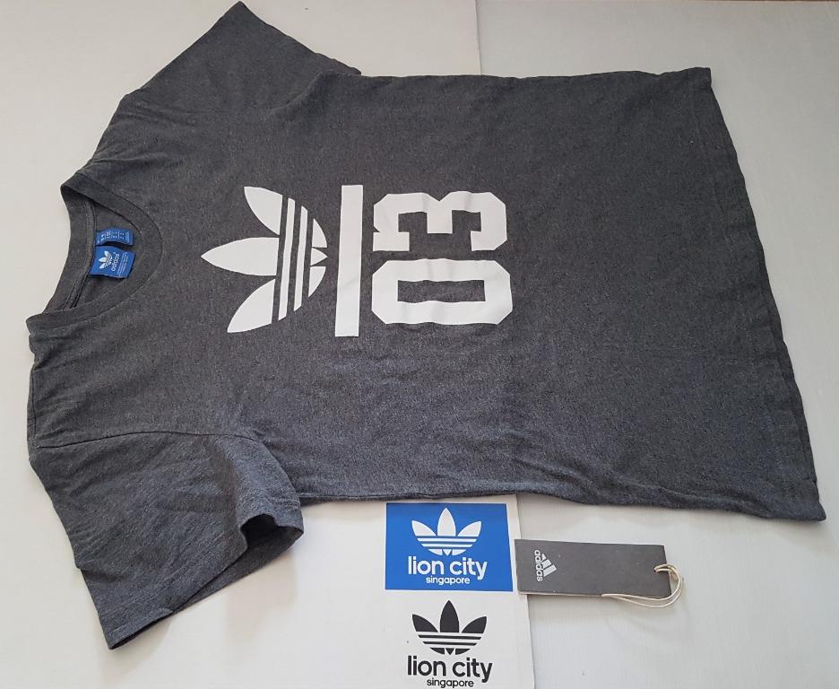 Trendy Adidas Designer T Shirt Grey Top Medium Size Adidas Tee